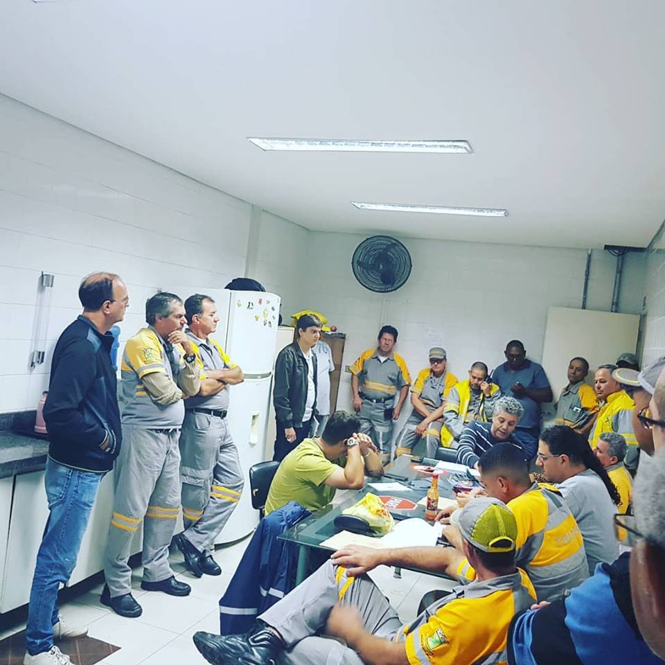 Imagem de Agentes de Trânsito farão assembleia para definir Comissão que debaterá assuntos da categoria com a Prefeitura 