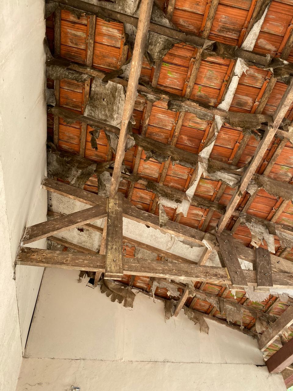 Imagem de Unidade de Saúde de Paranapiacaba está sem manutenção e coloca em risco a vida dos servidores e munícipes 