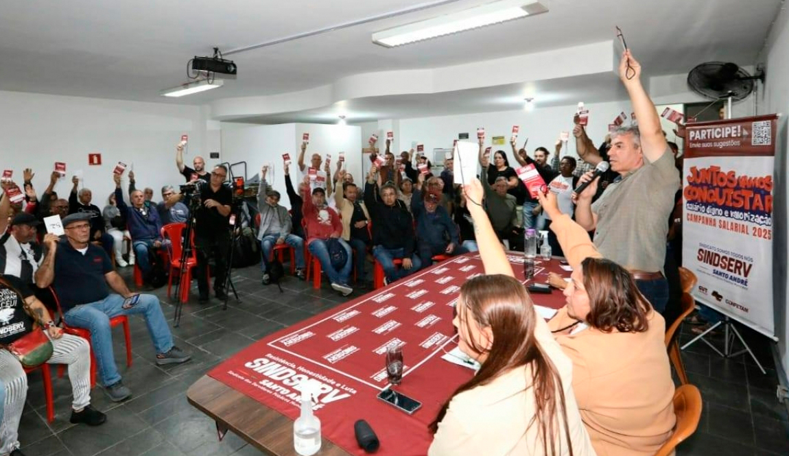 Imagem de Servidores de Santo André rejeitam contraproposta da PSA e farão paralisação no dia 29 de abril 

