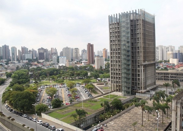 Imagem de Sindserv Santo André vai pedir esclarecimento imediato sobre aposentadorias paradas e lutará pelo pagamento das Licenças Prêmio
