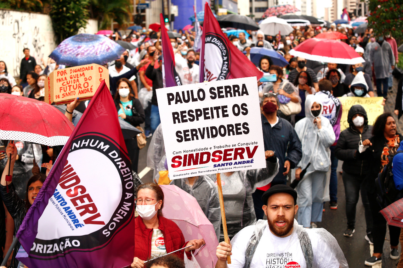 Imagem de Servidores de Santo André fazem segunda paralisação nesta terça-feira dia (12)  