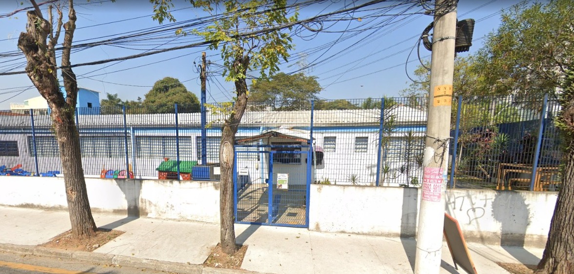 Imagem de Sindserv apoia escolas da rede que exigem contratação de profissionais de apoio